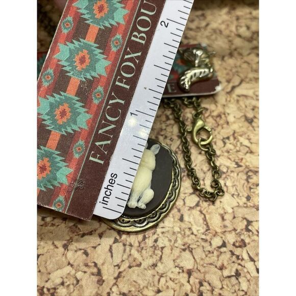 BIRTHDAY GIFT MOM DAUGHTER WIFE GRANDMA BUNNY RABBIT LOCKET PHOTO NECKLACE NEW - Picture 8 of 14